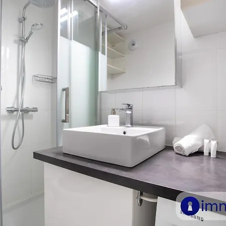 Апартаменты Air Conditioning With Pool St Laurent Du