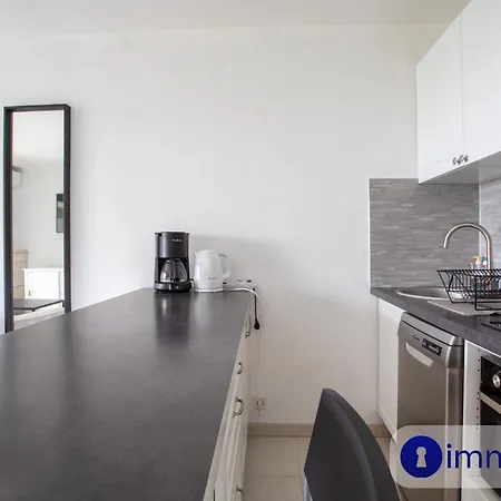 Air Conditioning With Pool St Laurent Du Апартаменты Сен-Лоран-дю-Вар