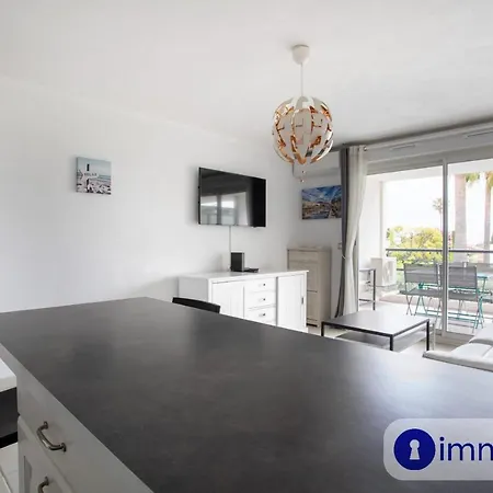 Air Conditioning With Pool St Laurent Du Apartamento *