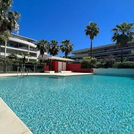Air Conditioning With Pool St Laurent Du Apartamento *